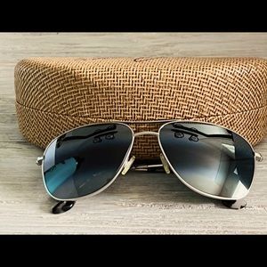Maui Jim Seacliff silver mirrored sunglasses new without tags -authentic